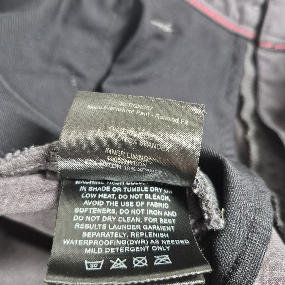 686 Everywhere Pants Men's 32x32 Dark Gray Relaxed Fit Chino Stretch Travel Hike - Picture 8 of 10